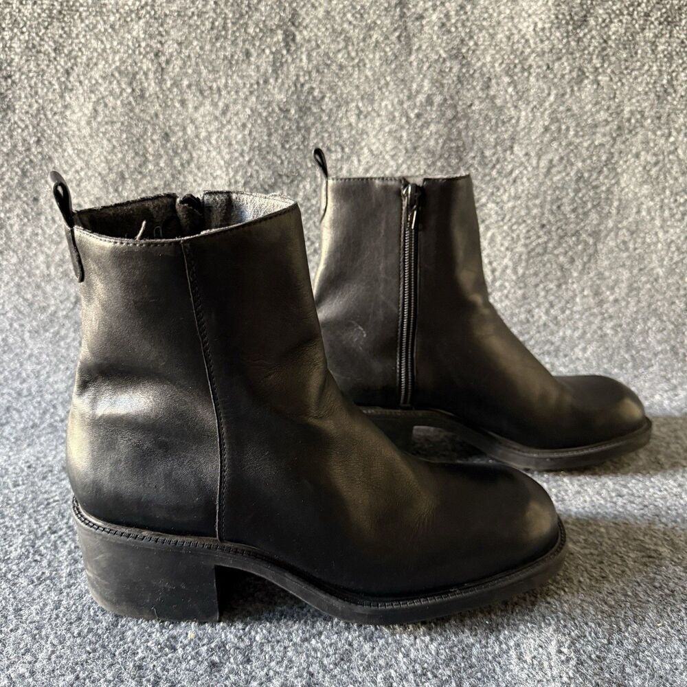 VTG Nine West Women’s Black Ankle Booties Side Zip Block Heel Lug Sole Pull 9 M